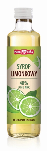 Szklana przezroczysta butelka z białym zakręcanym korkiem, wypełniona syropem w kolorze jasnożółtym z etykietą „Syrop limonkowy – 40 % soku z NFC ” i ilustracją limonki. Przeznaczony do lemoniad i herbaty.